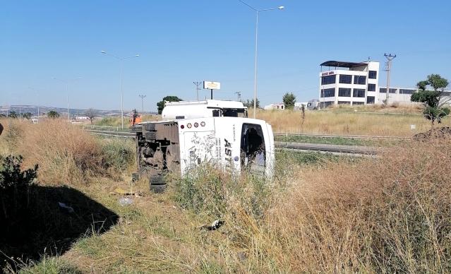 Tekirdağ’da servis aracı devrildi: 8 yaralı