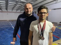 Zihinsel engelli Kürşat Tuğral yüzme şampiyonalarında madalyalar kazandı