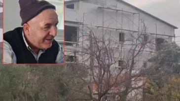 İnşaat iskelesinin kalası kırıldı, üçüncü kattan düştü