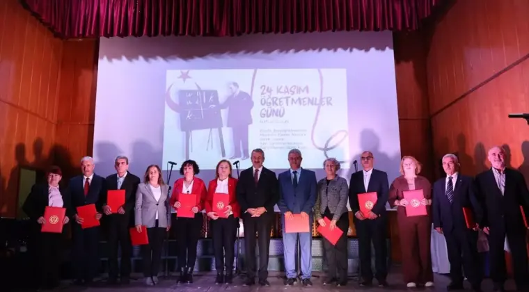 Trakya’da 24 Kasım Öğretmenler Günü törenlerle kutlandı
