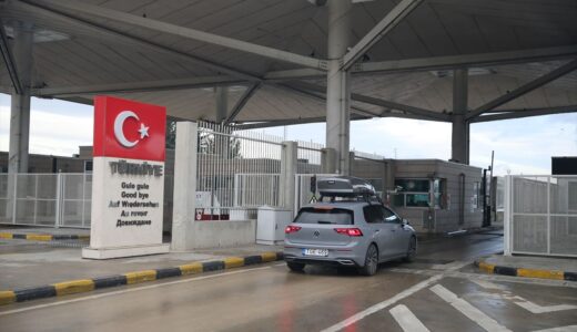 Trakya Gümrük Kapılarında Yoğun Yolcu Trafiği